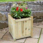 Zest Holywell Garden planter box, medium size shown