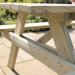 Side view of a Zest Laura picnic bench
