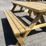 Side view of the wooden picnic table