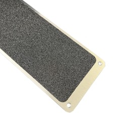 Anti-Slip plate for stairs or decking