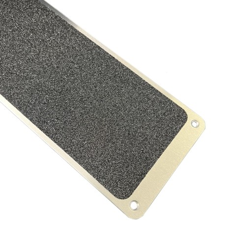 Anti-Slip plate for stairs or decking