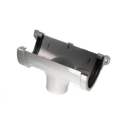 Running outlet for deep style plastic guttering