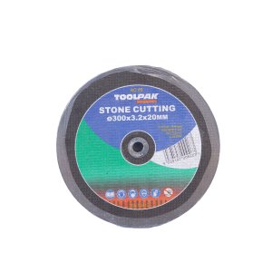 These Toolpak stone cutting discs ensure fast clean cuts, whilst giving a long lasting product. Discs sold individually